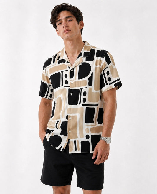 Hollister short sleeve button up shirt